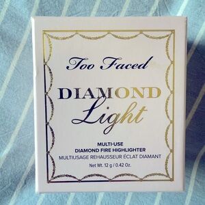 Too Faced Highlighter